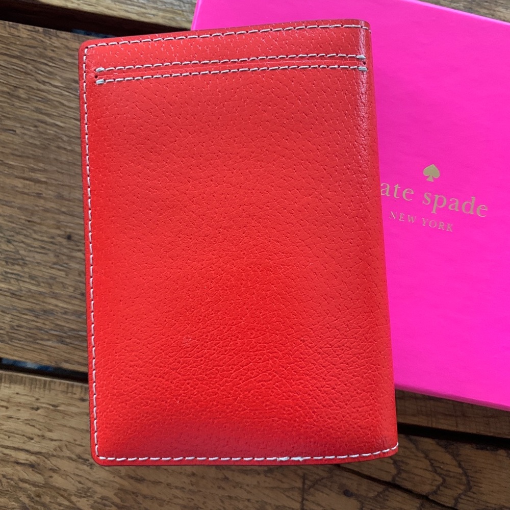 RARE! Kate Spade Passport Holder in GIFT BOX Red Leather - Picture 4 of 15